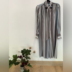 Elizabeth and James, long sleeve dress